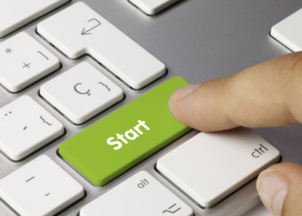 F Start neu (jpg) | Motiv © momius - Fotolia.com | © fotolia.com, Juli 2014