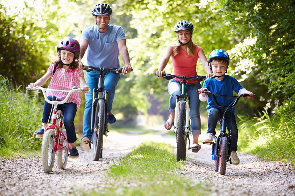 F Tourismus Fahrrad 1 neu (jpg) | Motiv © Monkey Business - Fotolia.com | © Fotolia.com, Juni 2014