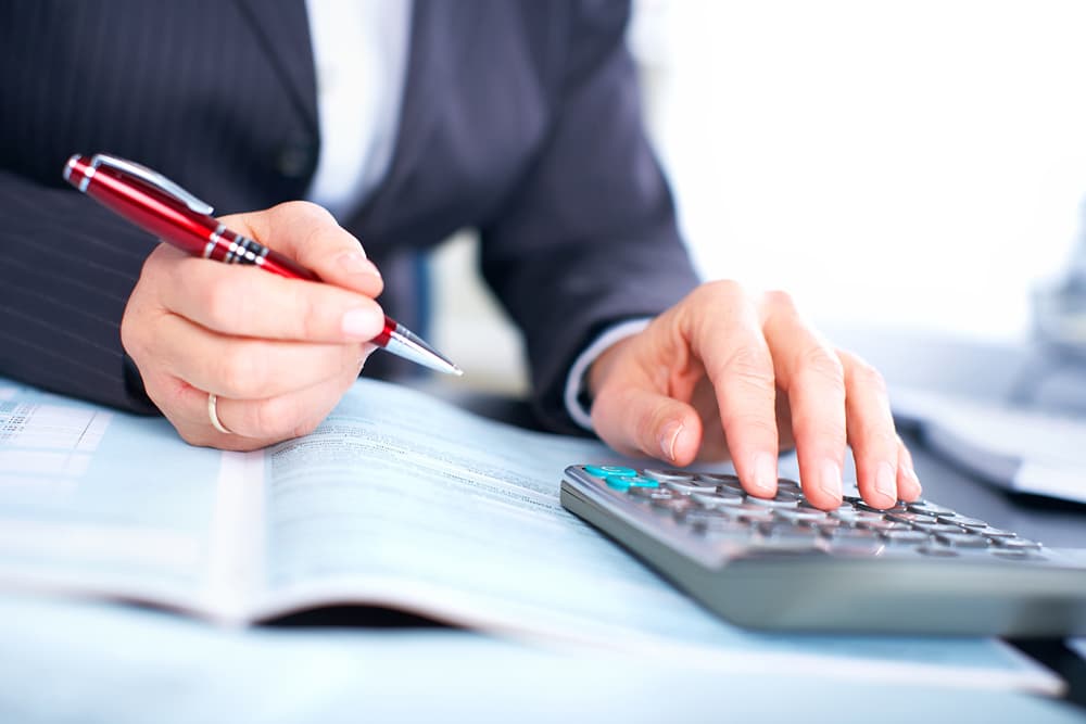 F Finanzierung 1 neu (jpg) | Motiv ©Kurhan - Fotolia.com | © Fotolia.com, Mai 2016
