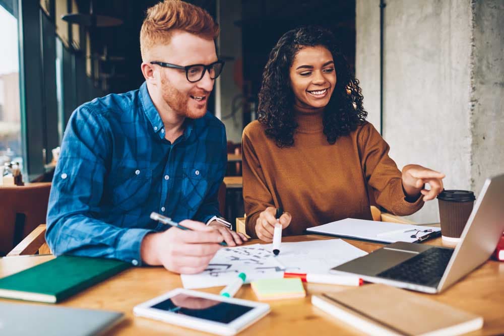 A Webinar 2 (jpg) | Motiv ©BullRun - stock.adobe.com | © stock.adobe.com, Juli 2020