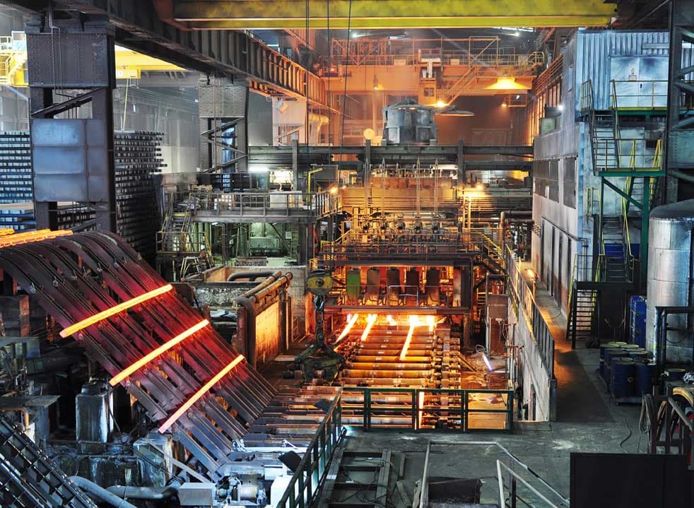Stahl | Motiv © industrieblick - Fotolia.com | © Fotolia.com, April 2014 F Industrie 5 neu (jpg) | Motiv © industrieblick - Fotolia.com | © Fotolia.com, April 2014