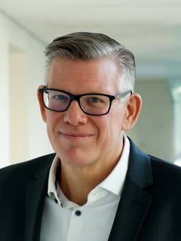Nils (Becker (Portrait) | Motiv Nils Becker | © IHK Saarland, November 2022 Nils (Becker (Portrait) | Motiv Nils Becker | © IHK Saarland, November 2022
